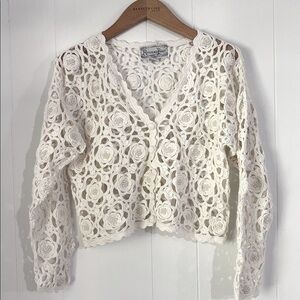 Reference‎ Point Beige Crochet Cropped Cardigan Pearls Details Size S